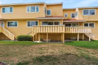 Regency Cabanas #D3 - Homestays