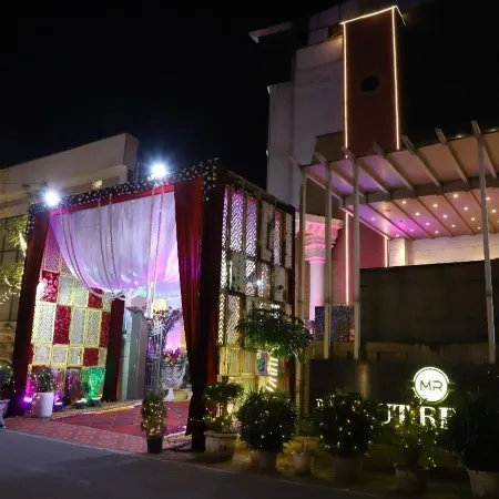 Hotel Mukut Regency