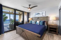 Gorgeous Oceanfront 2 Bed/2 Bath Condo with A/C at Kona Bali Kai Resort Unit 306
