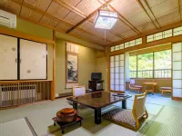 Yakinoyu Ryokan Okuhida Onsen Spectacular views โรงแรมใกล้สะพานทาชิโระ