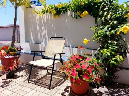 Hotel Islas Galapagos Отели рядом с достопримечательностью «Cerro de las Tijeretas»