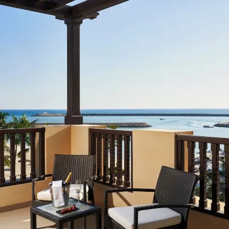 Fanar Hotel & Residences