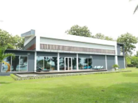 Sanghyang Indah Spa Resort Hoteles en Anyar