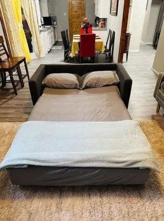 Charming Downtown Home on 5th street Отели в г. Мидлотиан