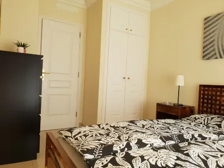 Terrazas del Duque 2, terrace,sea view, only 300m to the beach, heated pool,wifi