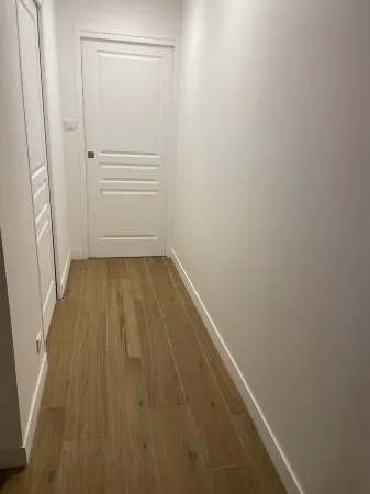 Suite Parentale Avec Douche et Toilettes Privées Attenant. A 5 Minutes Deurexpo Отели в г. Жена