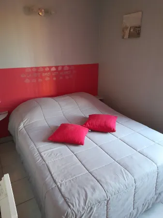 Gîte à 5mn des Plages de la Faute sur Mer, Commune de L'aiguillon la Presqu'île Отели в г. Сен-Мишель-ан-л'Эрм