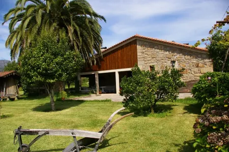 Small farm by the river Отели в г. Понти-ди-Лима