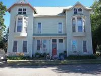 Heart of Hillsdale Downtown Office / Kitchen / Two Beds / Close to Everything