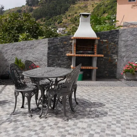 Modern holiday home with breathtaking sea views, spacious terrace