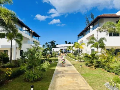 Sun, Sand & Style: Chic Beachfront Condo with Huge Terrace Hotels in 