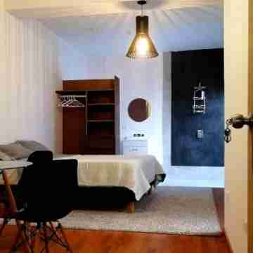 Executive Studio - 15 Min. from US Consulate | Flexible Check-IN Rooms