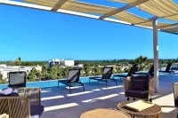Intimate & Bright Studio w/ Rooftop Pool in the Art District San Jose Del Cabo