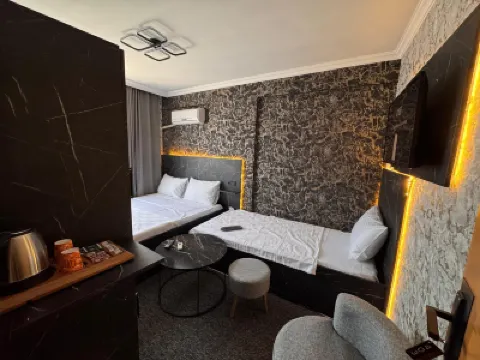 MAHAL OTEL PENDİK Hotels near Pendik Metro Station