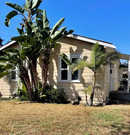 Coastal inspired unit in Downtown Culver City