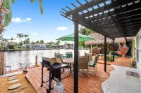 Pompano Beach Luxury Waterfront 4-bedroom house 2 minutes from the beach Các khách sạn ở Bãi biển Pompano