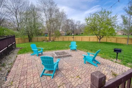 The Retreat - Private Pool-Spa-Firepit-Gameroom Отели в г. Джонсон