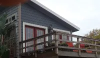 LaView 2-Story Waterfront Couples Suite -No kids, no drama & no stress allowed