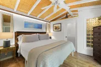 "Tranquility " At Ann Street Gardens Steps From Duval