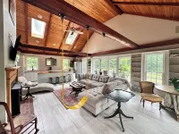 Beautiful Guest House in Picturesque South Berwick - 420 Friendly