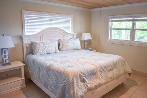 Escape House on Green Turtle Cay is the Perfect Island Getaway w/Deep Water Dock