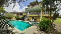 SunShine Villa (5 bedroom option) Hotels in 