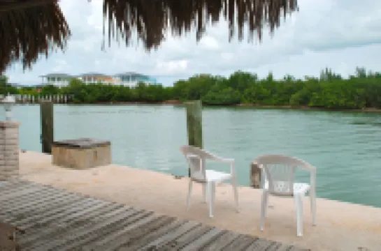 4 Bedrooms,large private pool,Great fishing!!! Hotels in Key Colony Beach