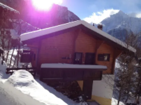 Comfortable wooden chalet in a location with pristine view in the mountains Hotels in Grachen