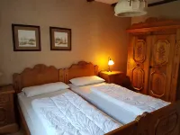 Cozy rustic Bavarian holiday apartment on the lake in the holiday village of Hoher Bogen