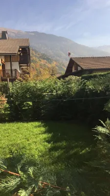 Apartment Marmot Samoens. Superb 2 BR  close to village centre and ski bus Hoteles en Samoëns