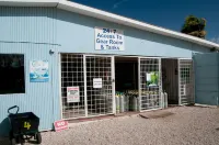 Ocean-Front, Bari Reef Studio (A4) with Gorgeous View Hotels in 