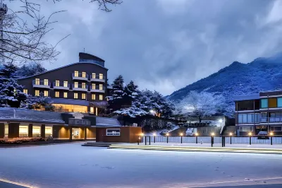 Hotel West of Canaan