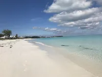 Villa’s Edge Beach Villa, Great Harbour Cay