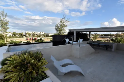 Luxury Modern 1BR Apt near 7Mile Beach