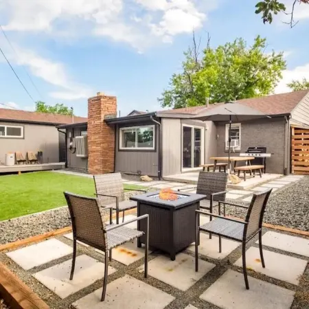 NEW!! Modern 2 Bed/2BA House - walkable to Olde Town!