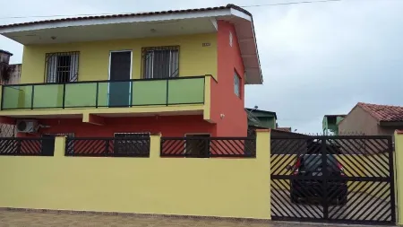 Excellent and comfortable house upstairs for season Отели в г. Ilha Comprida