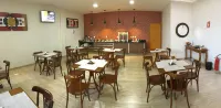 麥克酒店 - 早餐