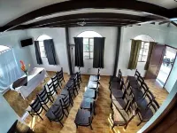 Hotel & Restaurant Fleur de LIS Hotels in Ahuachapan