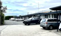 Colac Central Motel - parking