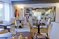 Logis Hôtel le Mistral - Restaurant - Montélimar Sud Hotel di Malataverne