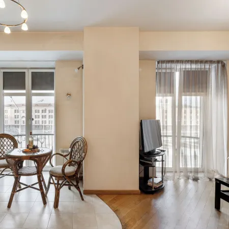 Comfortable Apartments near the metro.