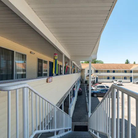 Willabees Motel