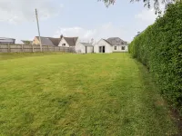 White Thorns Hotels in Rudbaxton