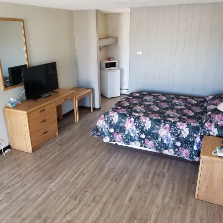 Rainbow Motel Hotels in Swift Current