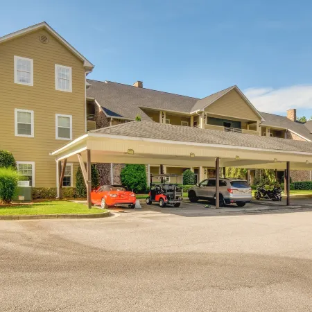 Clayton Resort Getaway w/ Pool Access, Pickleball!