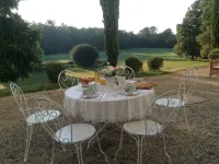 Château de Matel Hotels in Regny