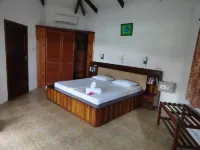 Lazare Picault Hotel