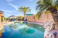 Pets Welcome! Group Retreat w/ Pool in Surprise! - صديق للحيوانات الاليفة