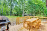Private Hot Tub Charming Poconos Cabin! - Boutique
