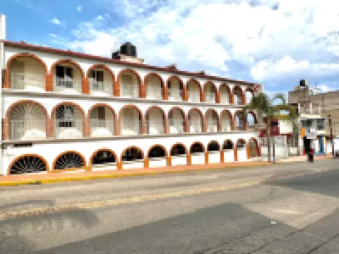 Hotel El Romano Ixtapan de la SAL